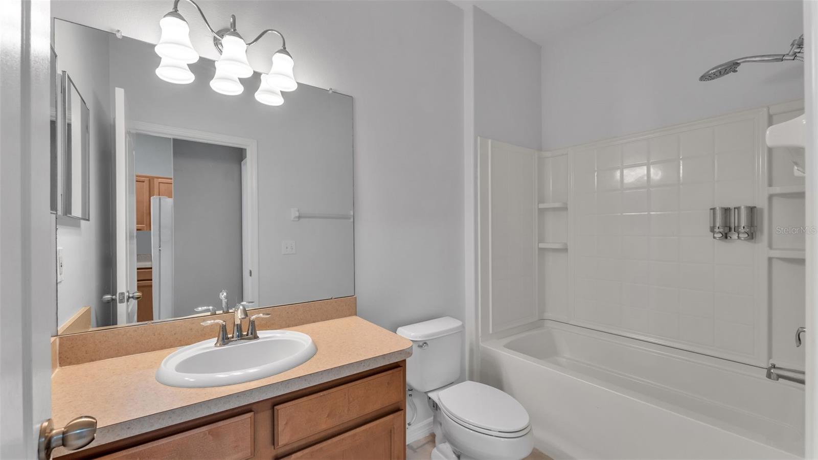 Image 13 of 40 For 4219 Winding Vine Drive
