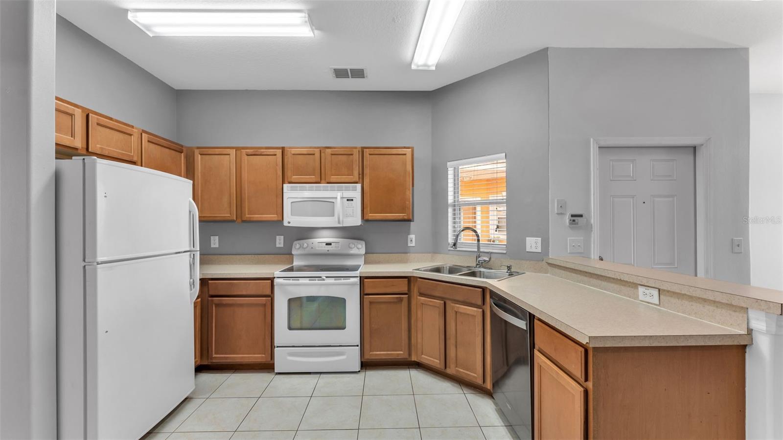 Image 14 of 40 For 4219 Winding Vine Drive