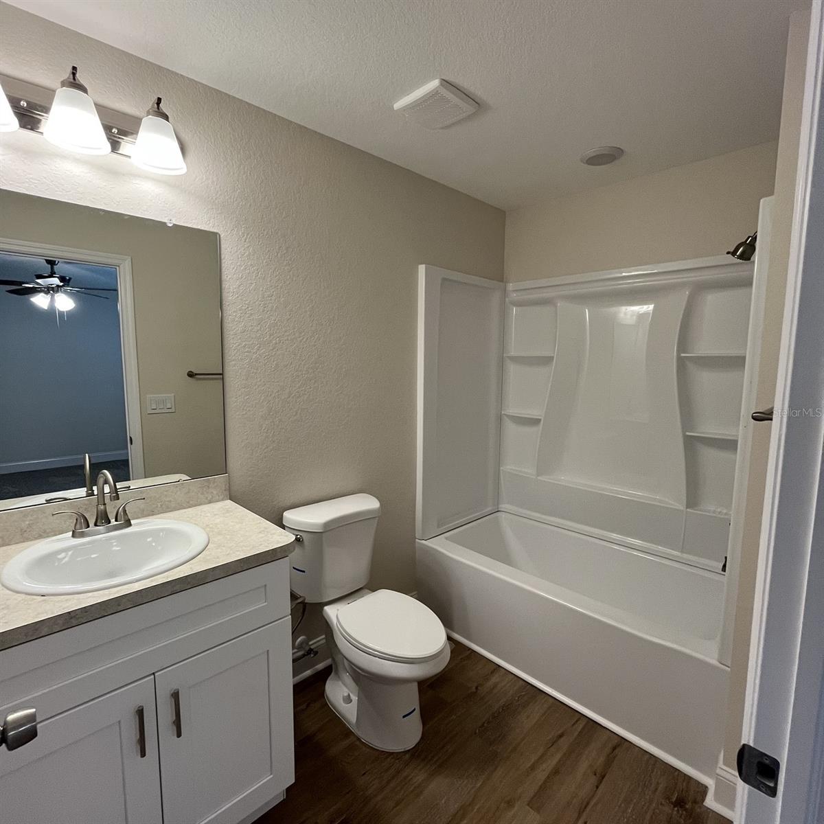 Image 10 of 14 For 2712 Williston Drive