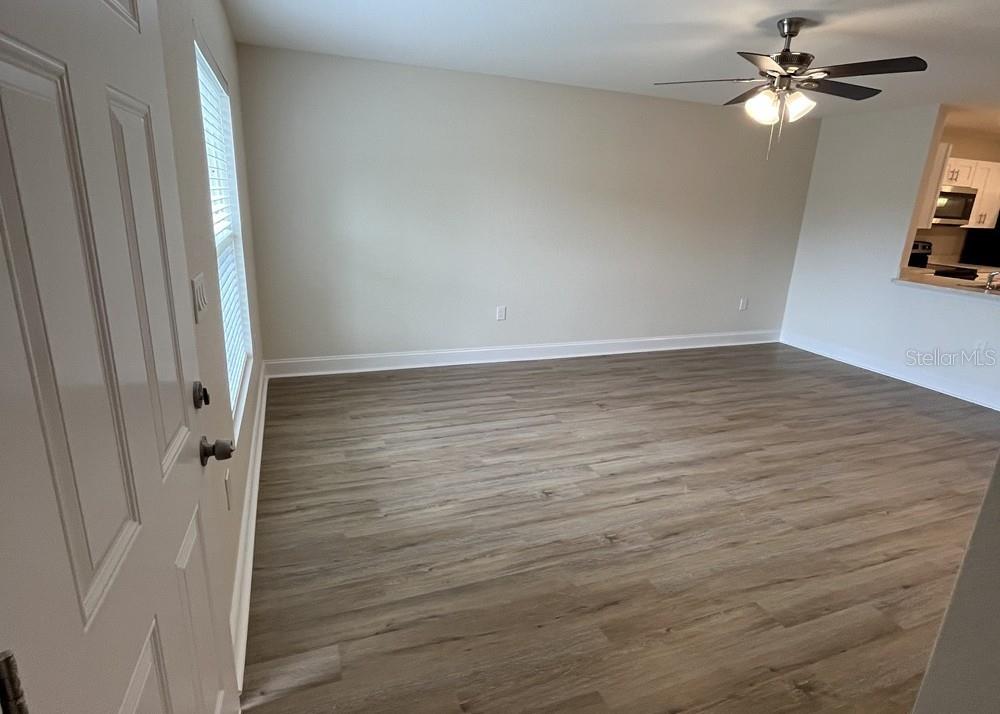 Image 3 of 14 For 2712 Williston Drive
