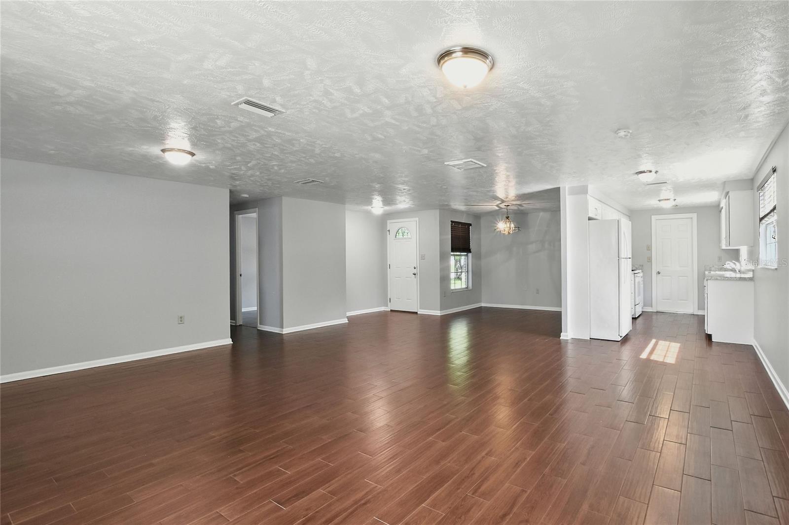 Image 8 of 38 For 2223 Sylvester Road