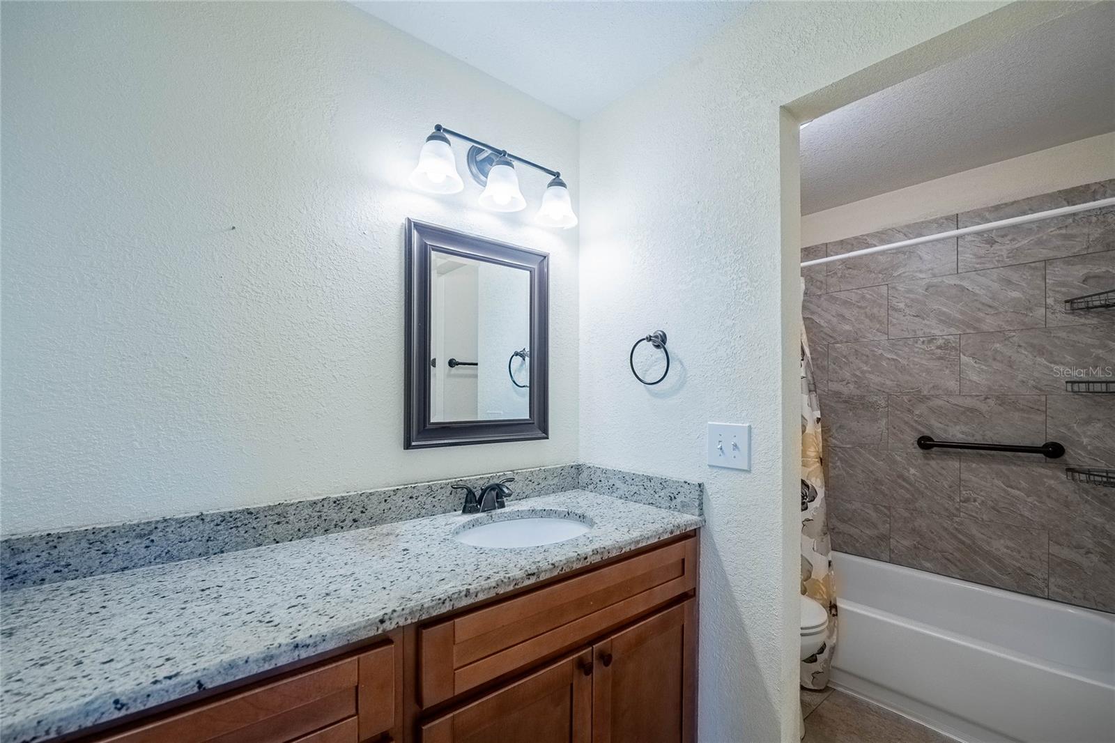 Image 10 of 31 For 1447 Kingfish Ln