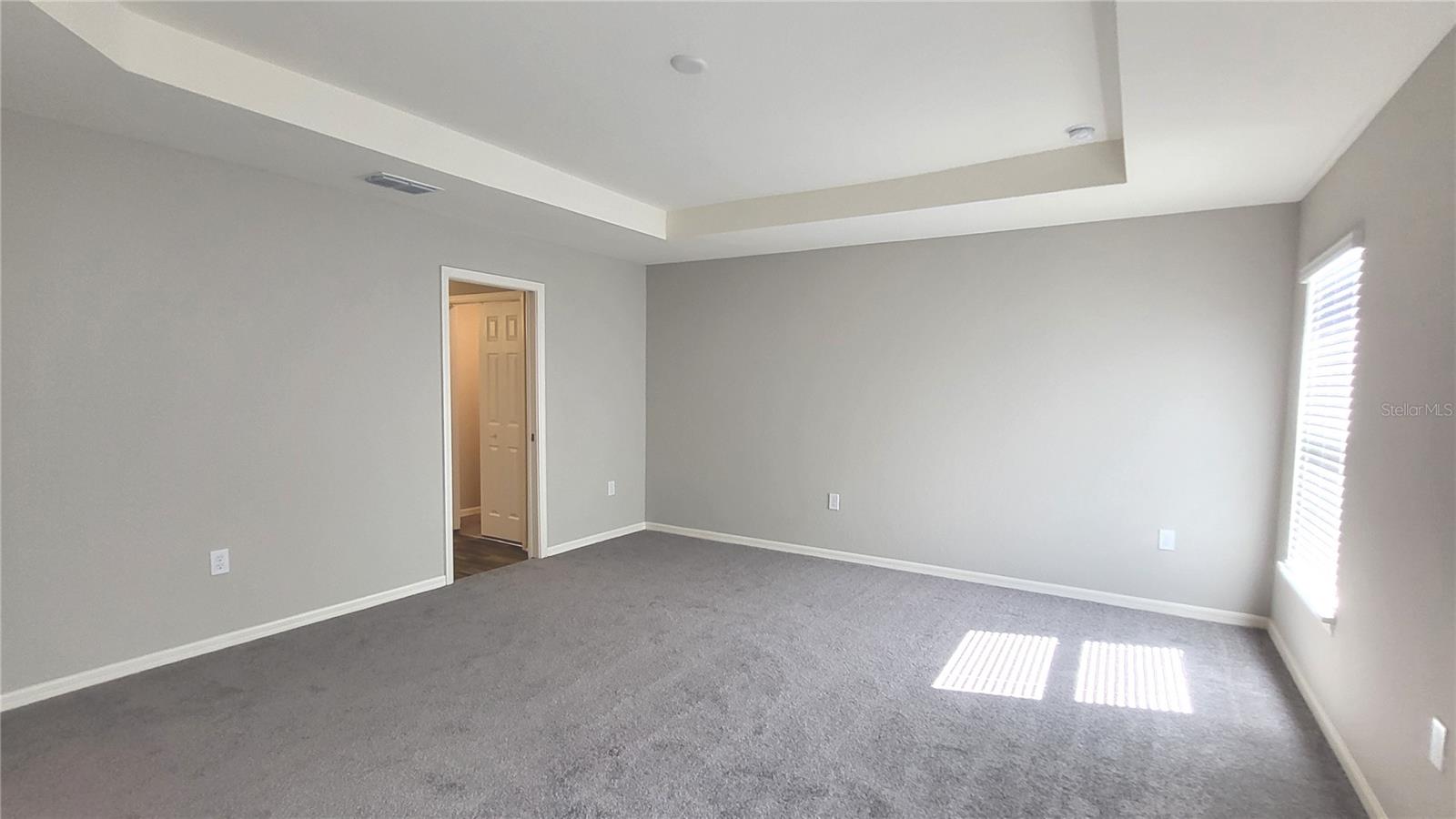 Image 14 of 31 For 6501 Poly Ln.