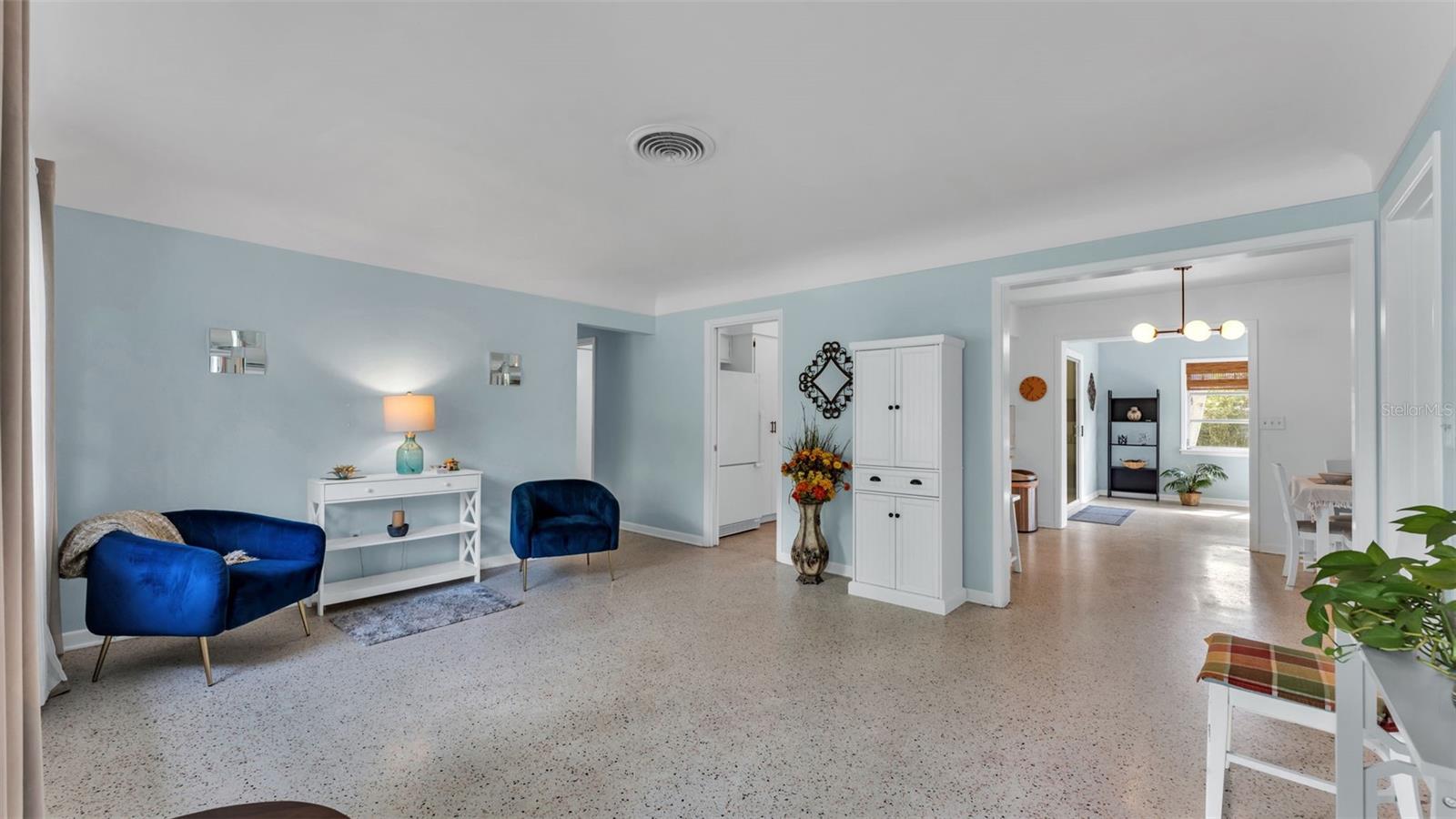 Image 7 of 58 For 3228 Polk Avenue