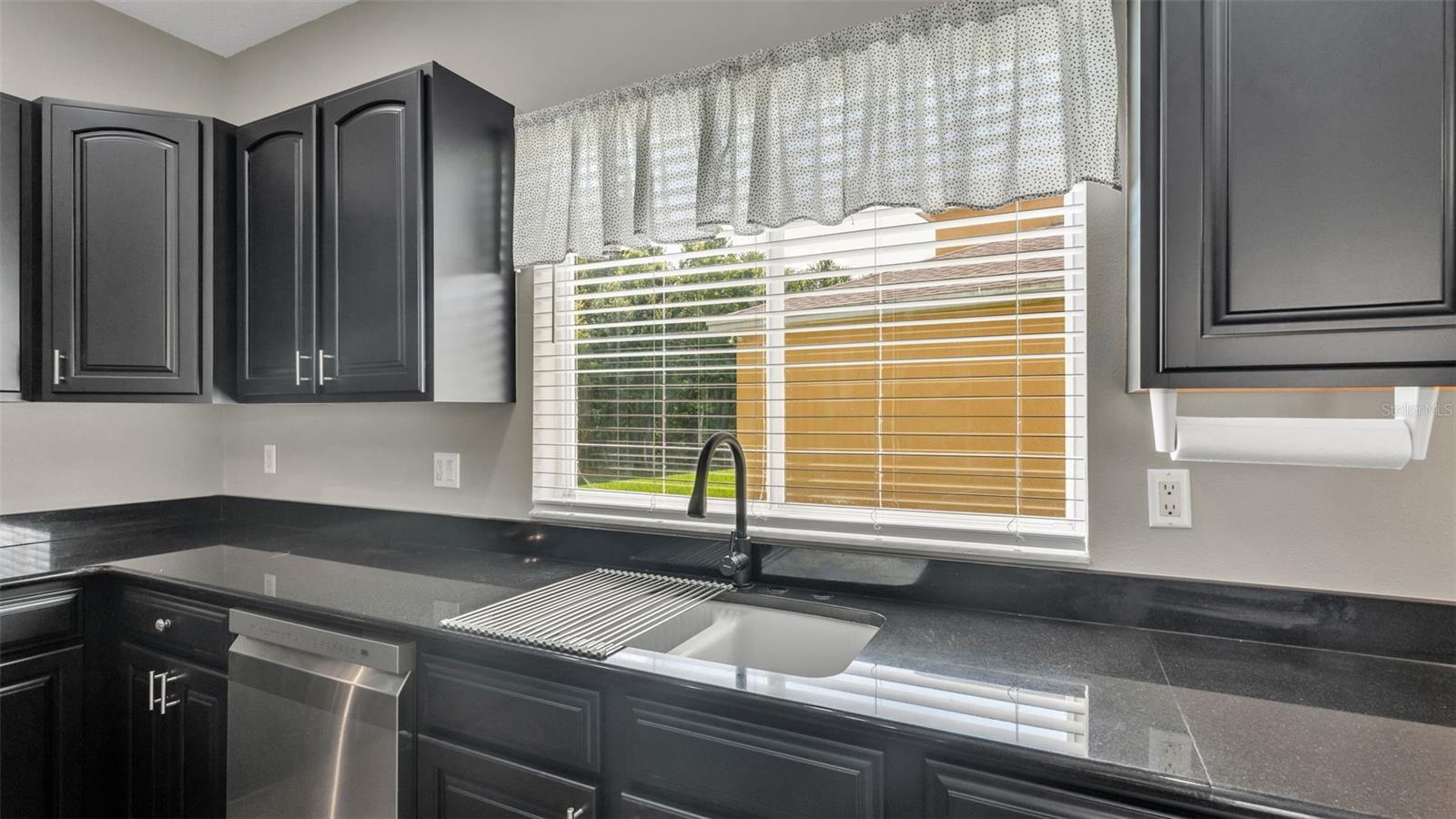 Image 9 of 56 For 4344 Whistlewood Circle