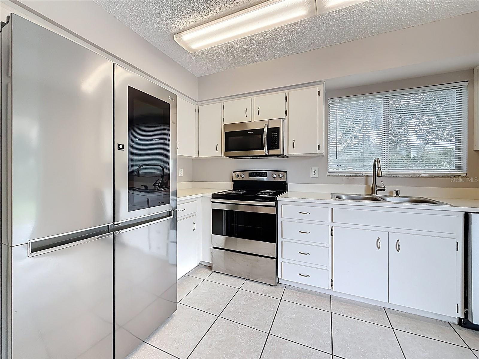 Image 18 of 54 For 1305 Bramblewood Drive
