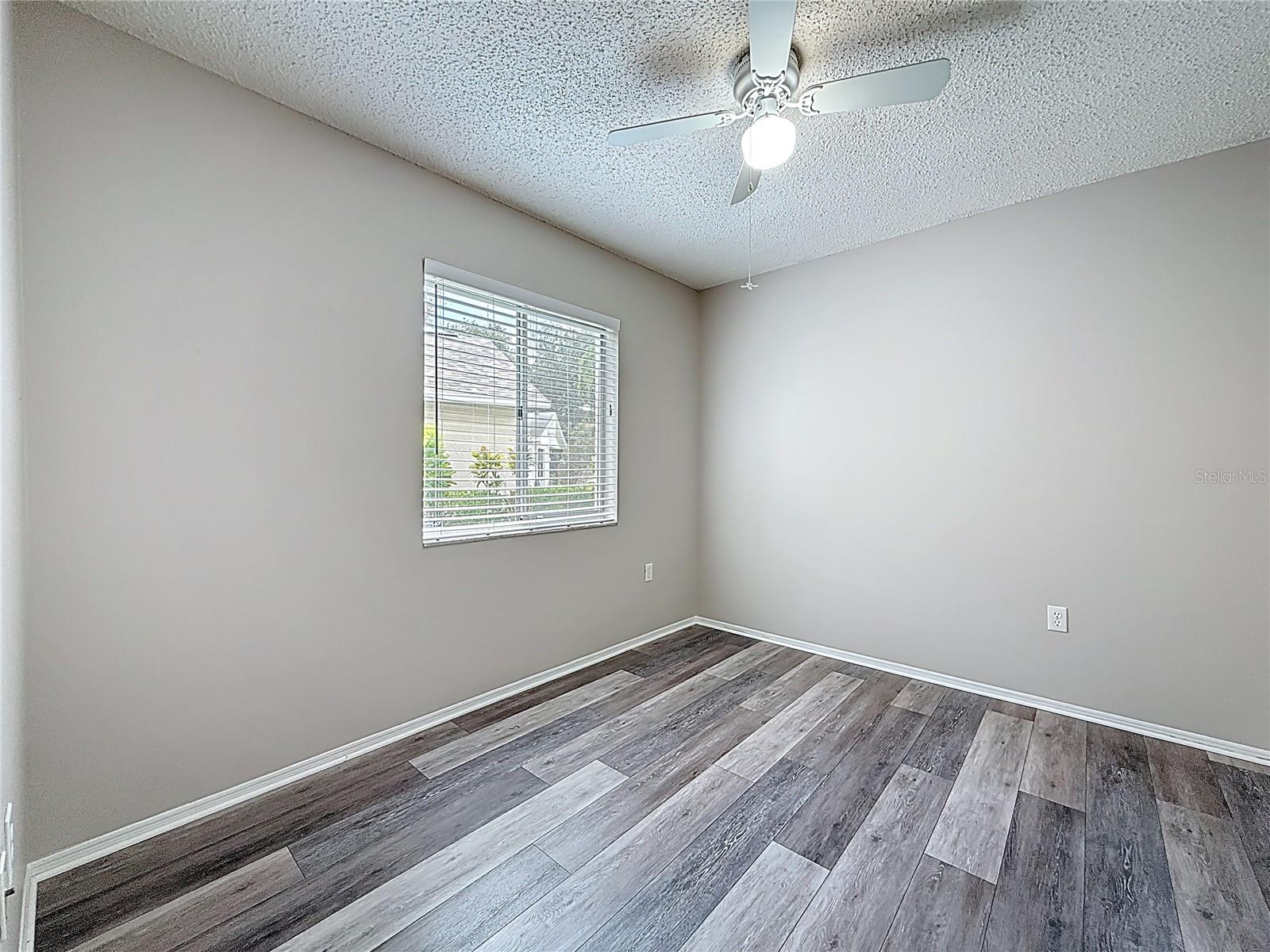 Image 25 of 54 For 1305 Bramblewood Drive