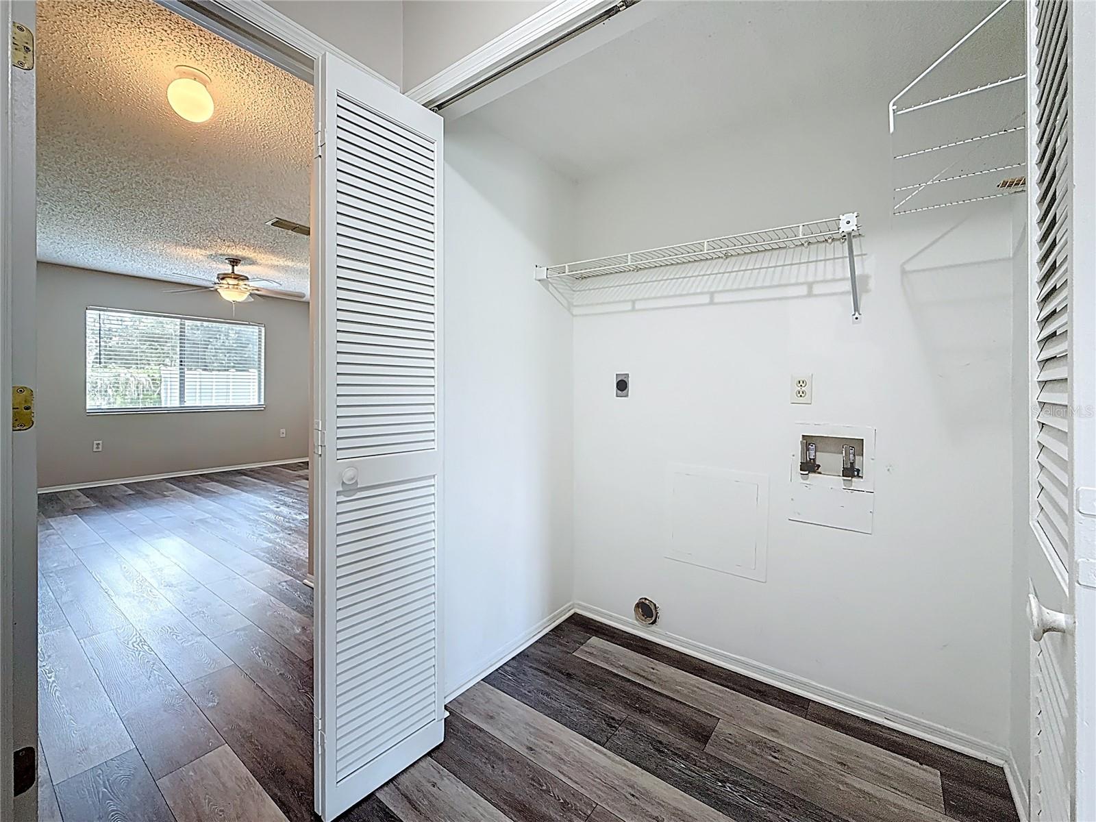 Image 36 of 54 For 1305 Bramblewood Drive