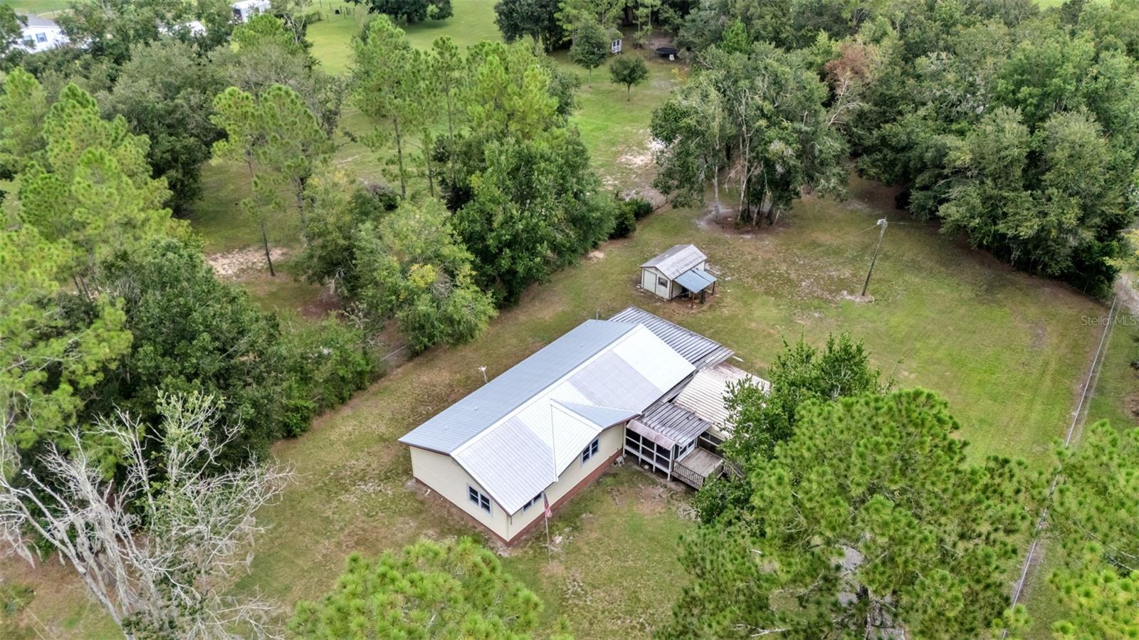 Image 4 of 39 For 13700 Pine Meadow Road