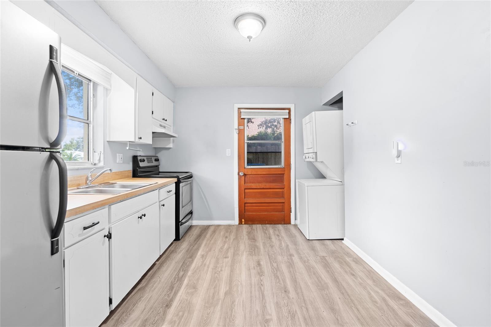 Image 10 of 46 For 11941 144th Street