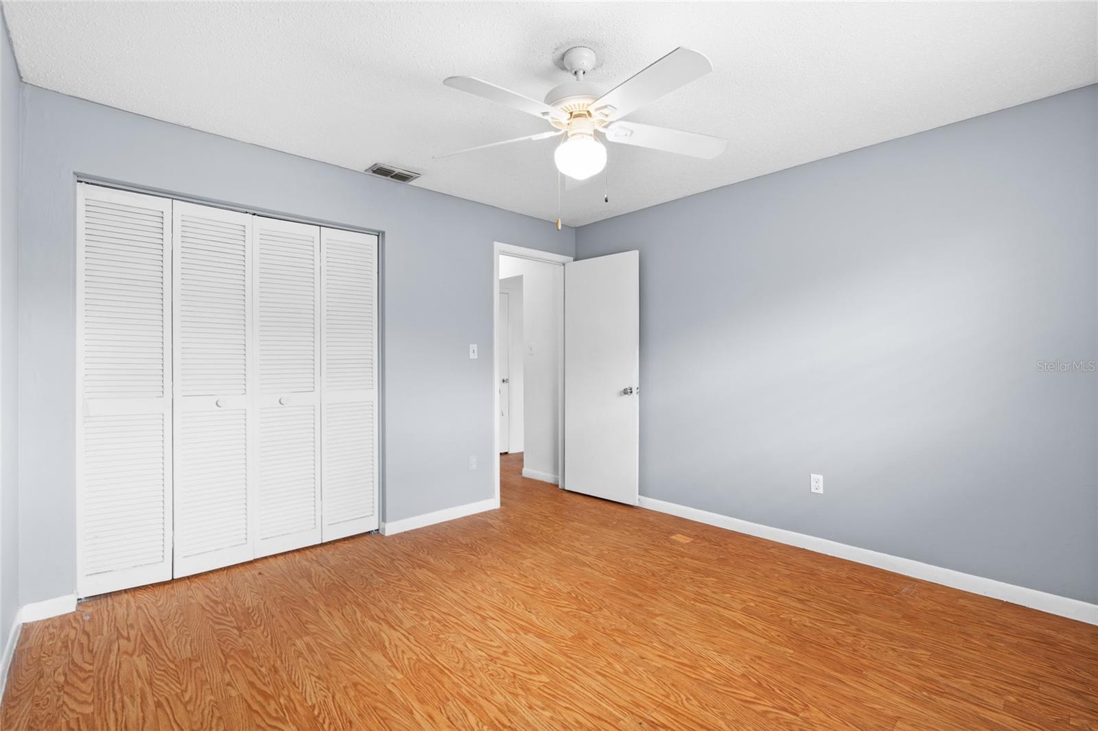 Image 26 of 46 For 11941 144th Street