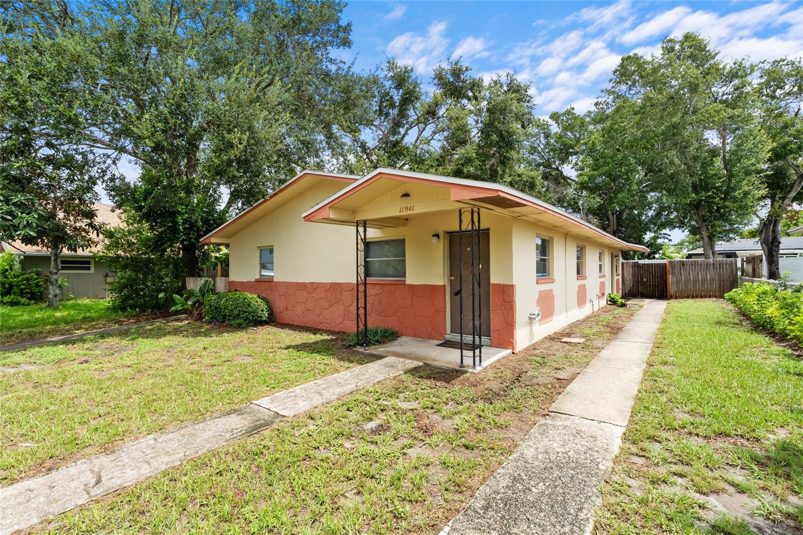 Image 3 of 46 For 11941 144th Street