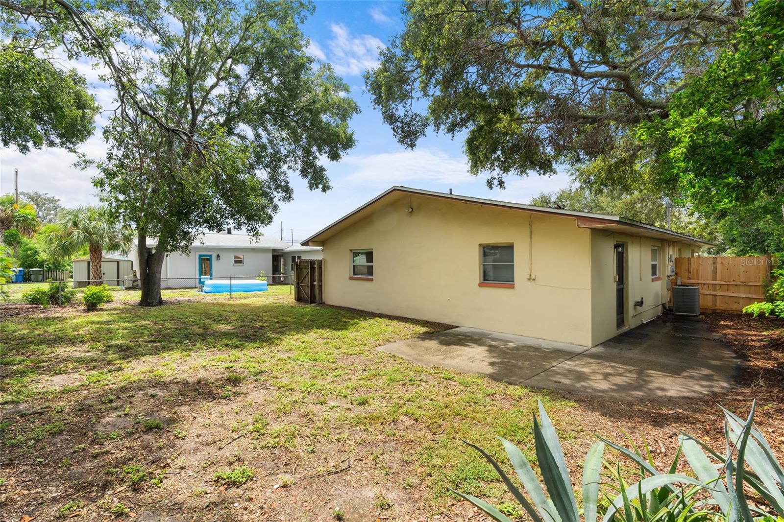 Image 33 of 46 For 11941 144th Street