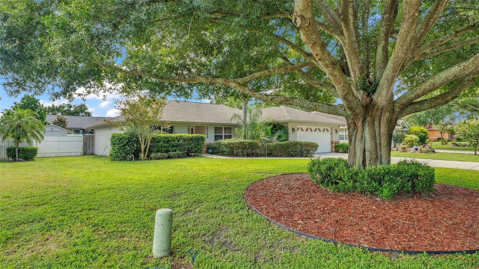 Image 2 of 46 For 2232 Palmview Circle W