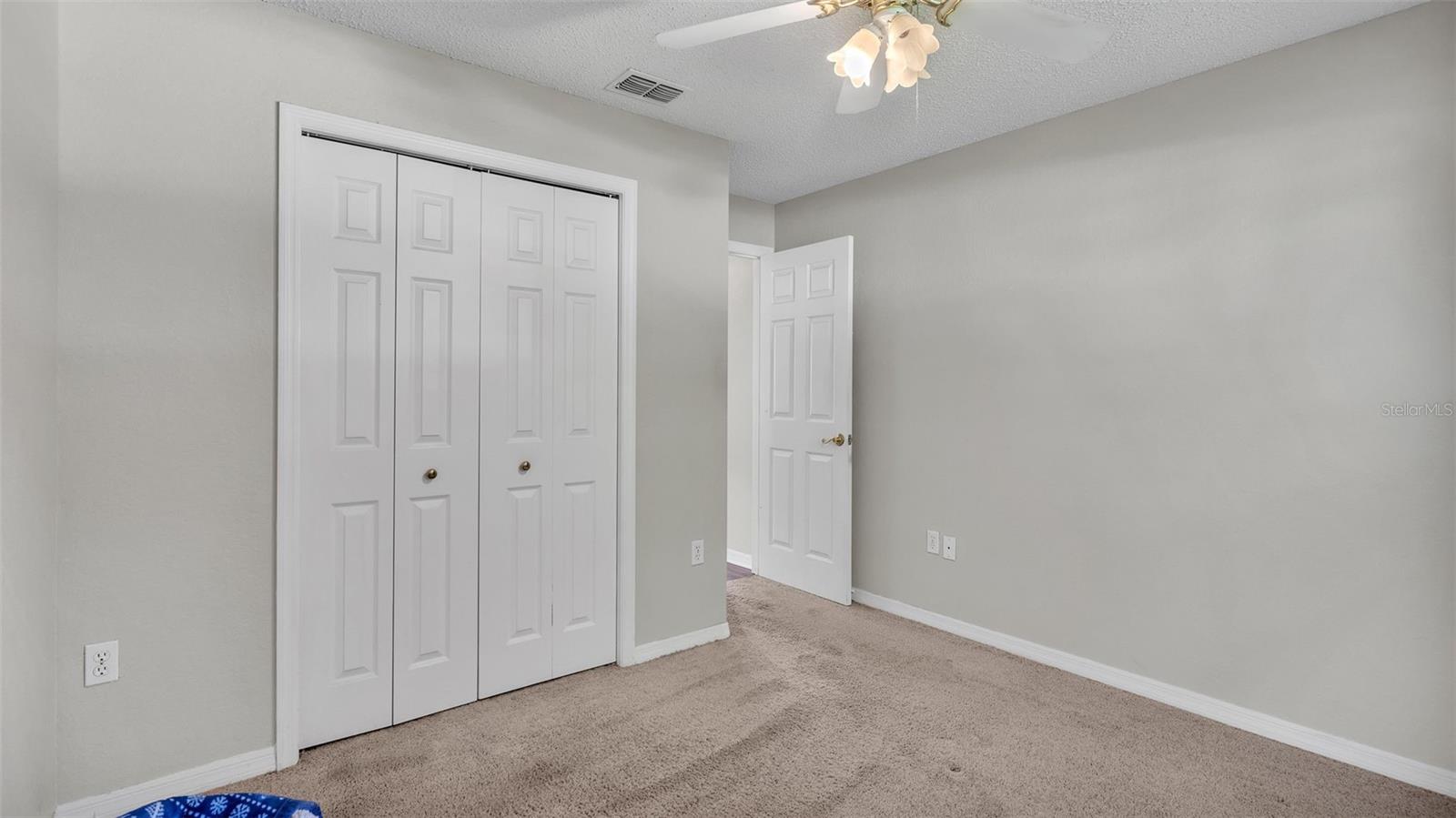 Image 28 of 46 For 2232 Palmview Circle W