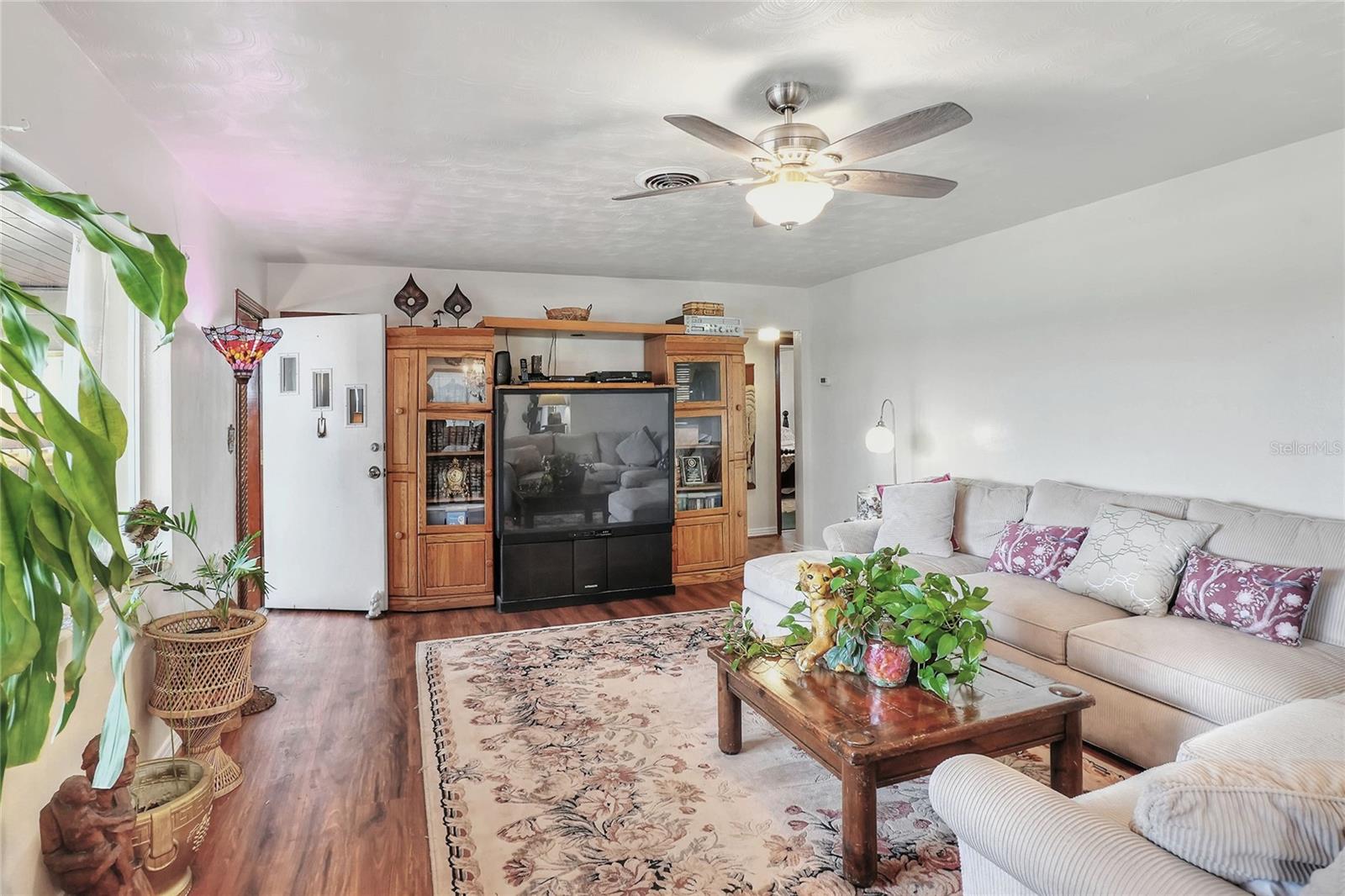 Image 11 of 46 For 1206 Lake Parker Drive