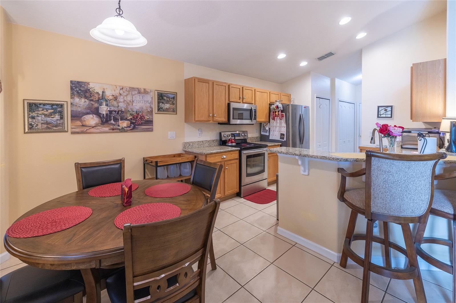 Image 18 of 52 For 15246 Markham Drive