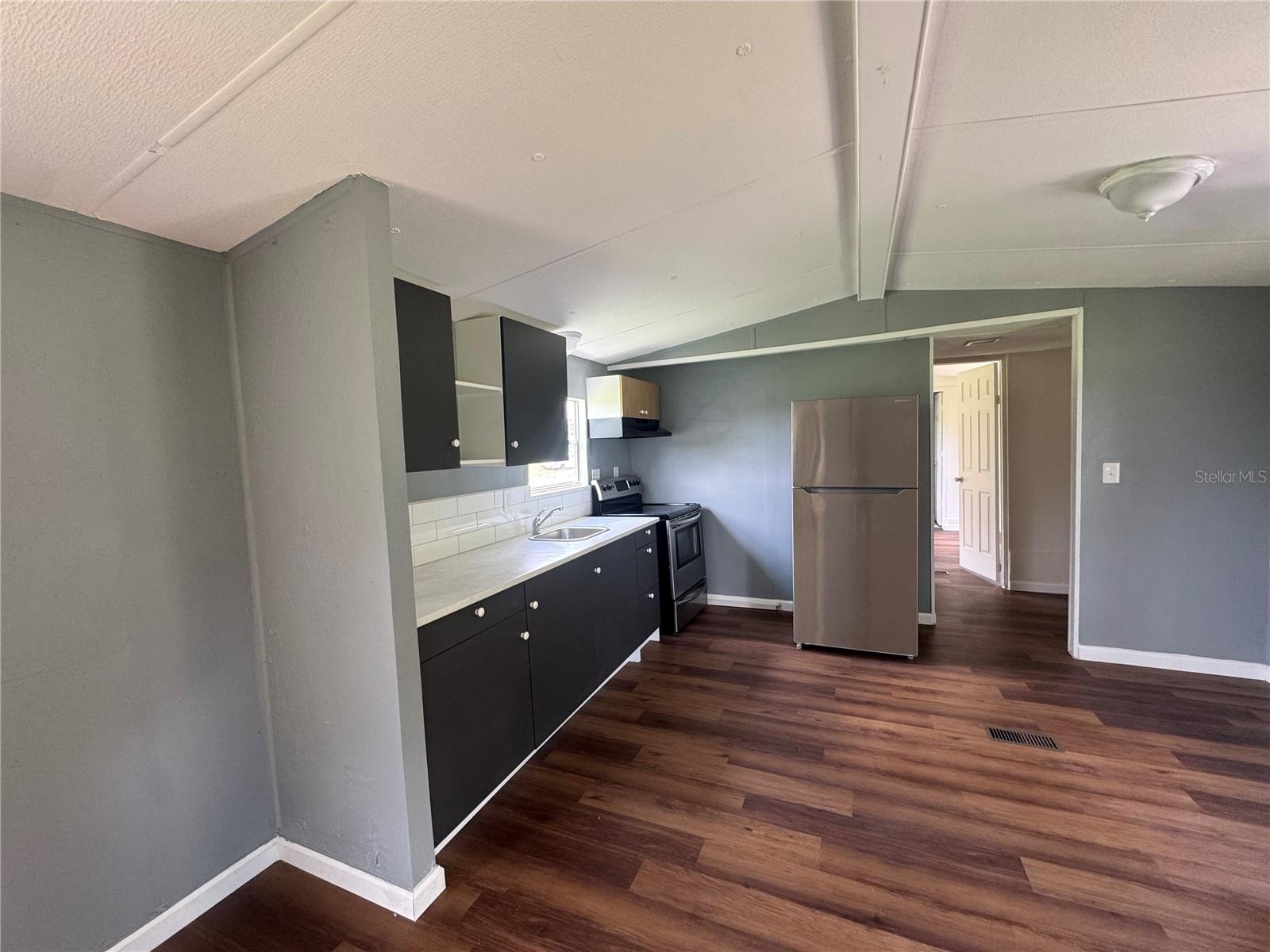 Image 6 of 14 For 7238 Halima Road