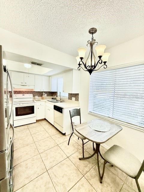 Image 11 of 42 For 940 Fenton Lane 6