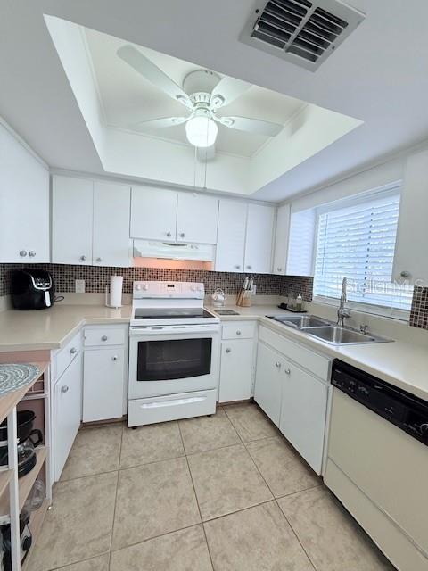 Image 14 of 42 For 940 Fenton Lane 6