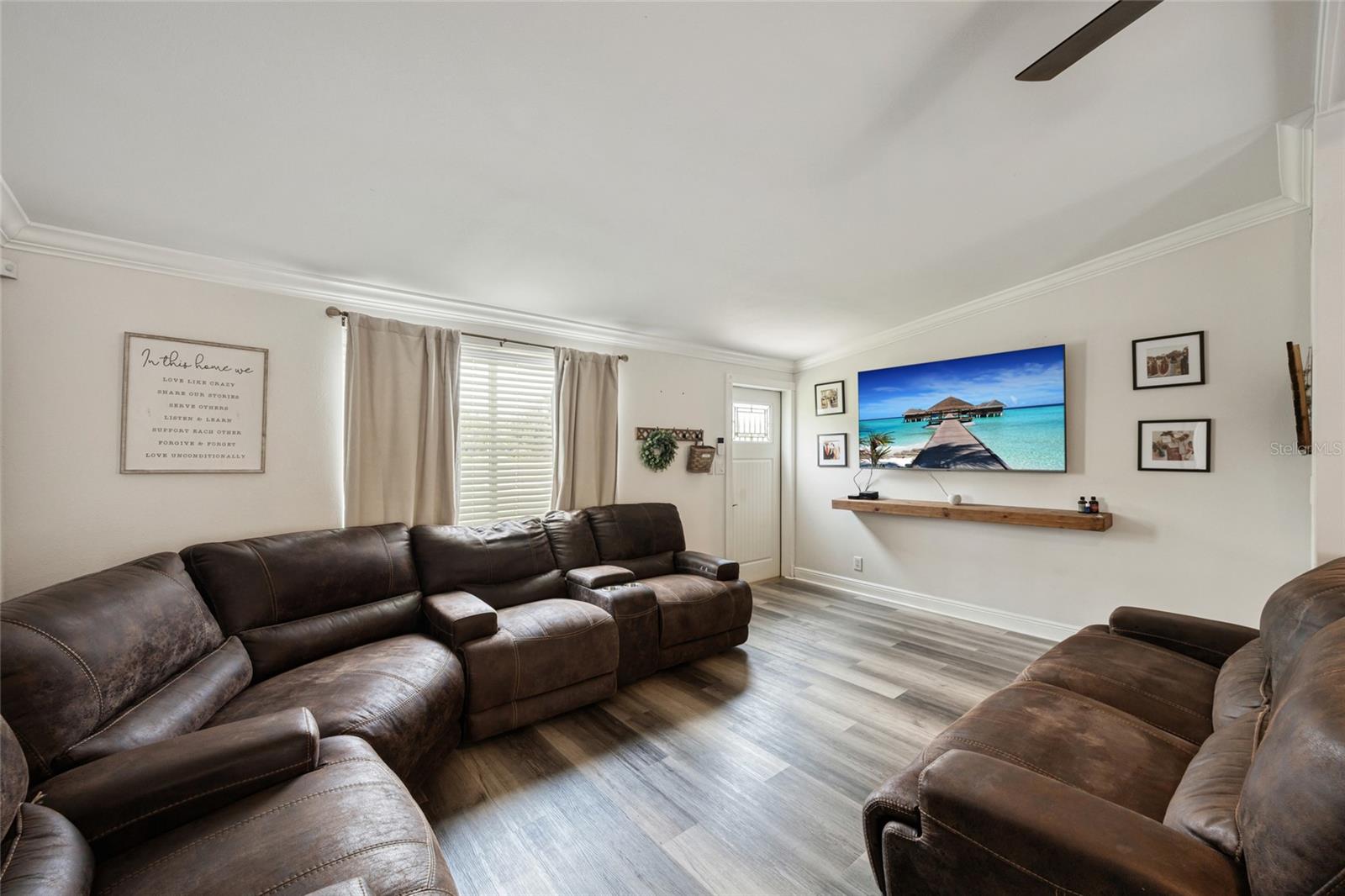 Image 13 of 36 For 4905 Oleno Avenue