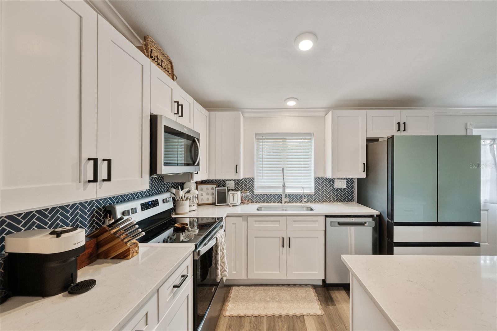 Image 3 of 36 For 4905 Oleno Avenue