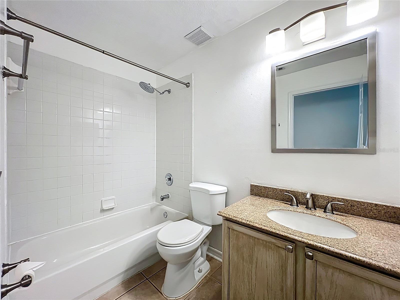 Image 37 of 48 For 13817 Valleybrooke Lane