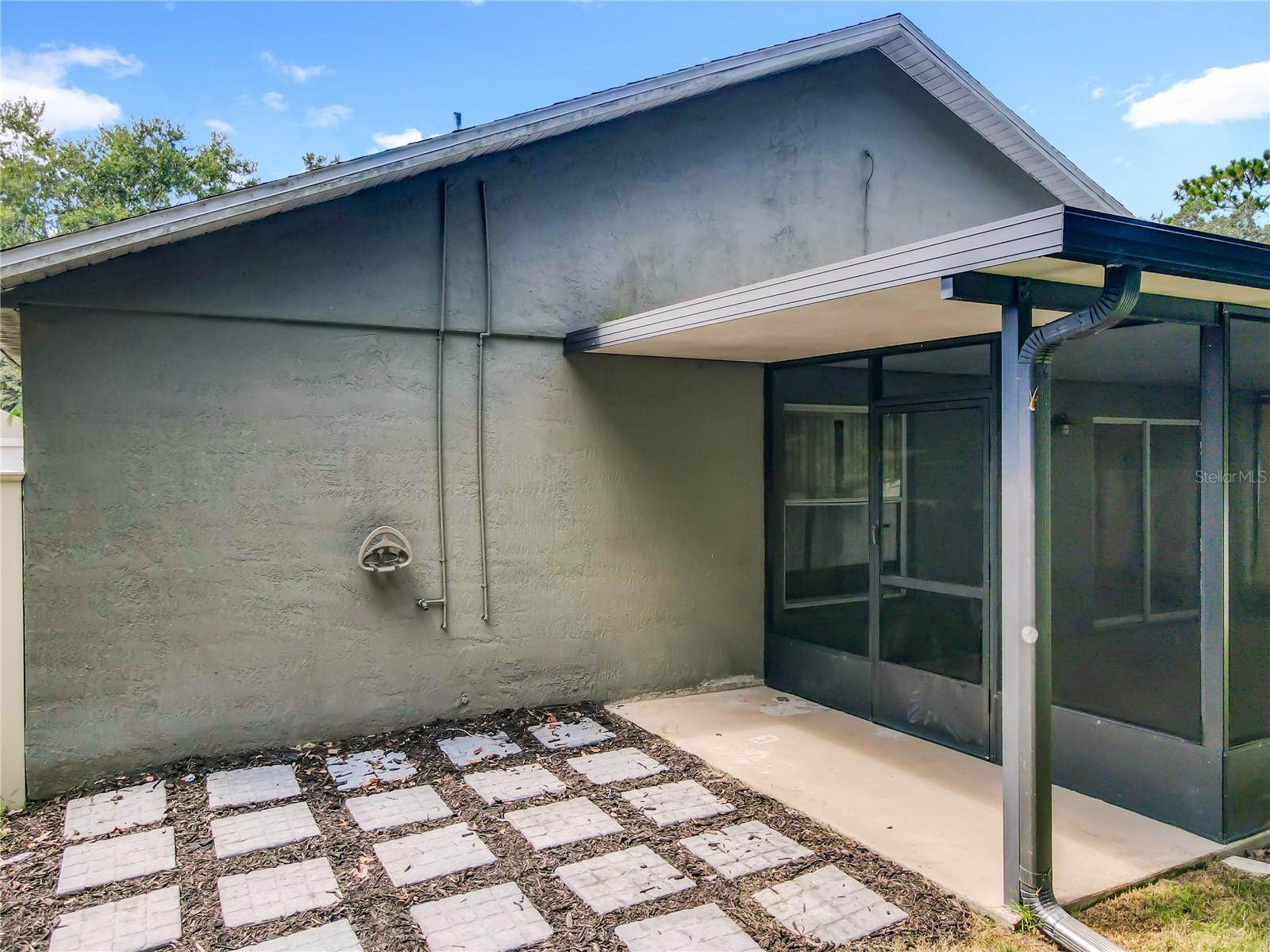 Image 42 of 48 For 13817 Valleybrooke Lane