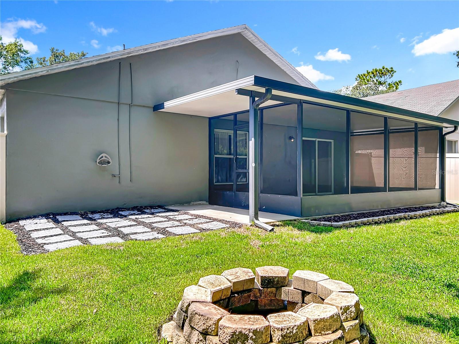 Image 43 of 48 For 13817 Valleybrooke Lane