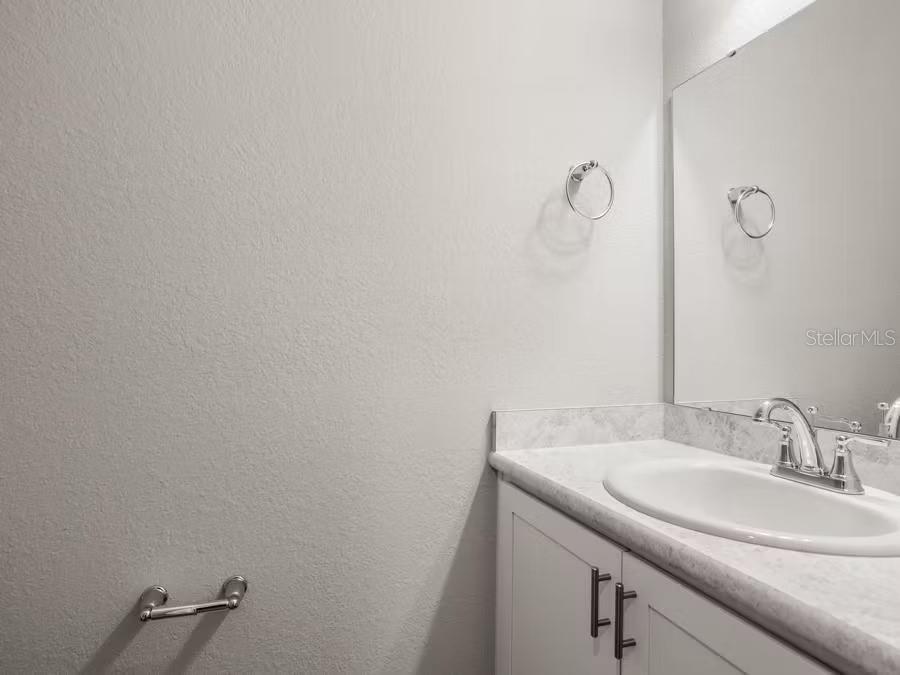 Image 16 of 16 For 447 Ituna Circle