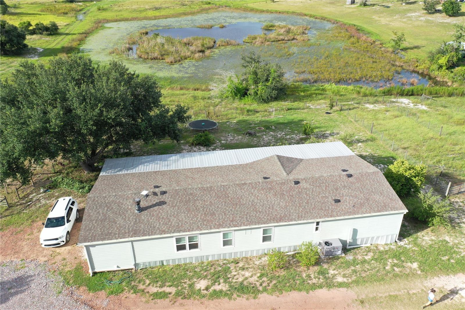 Image 21 of 36 For 713 Sultenfuss Road