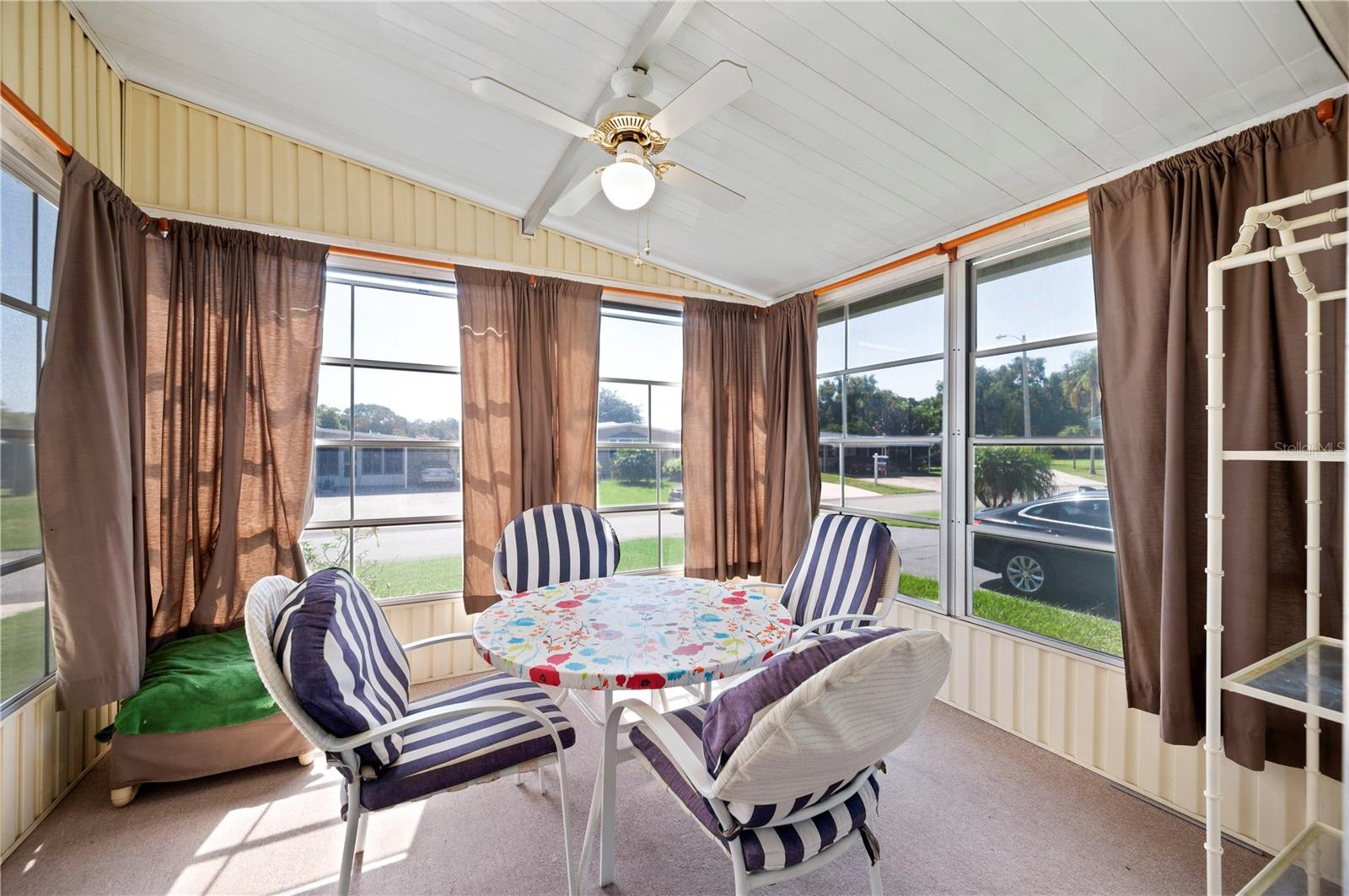 Image 5 of 13 For 1610 Reynolds Road 207