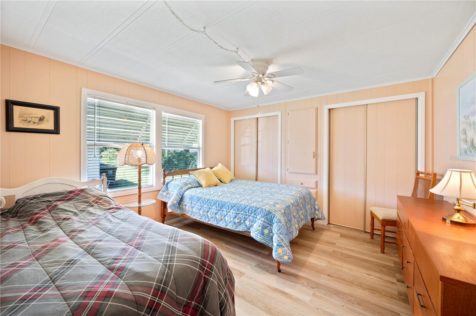 Image 9 of 13 For 1610 Reynolds Road 207