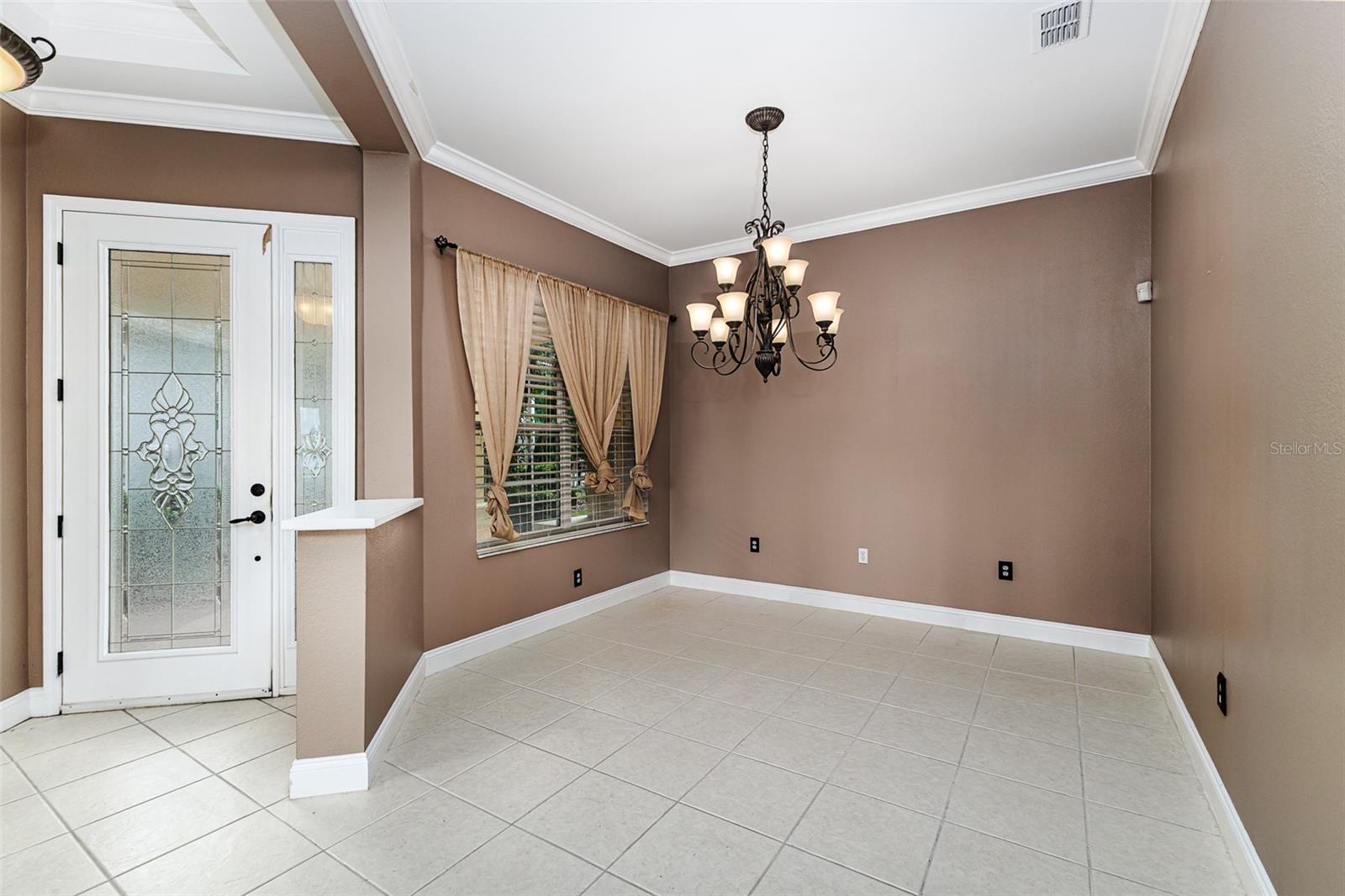 Image 12 of 34 For 2564 Laurel Glen Drive