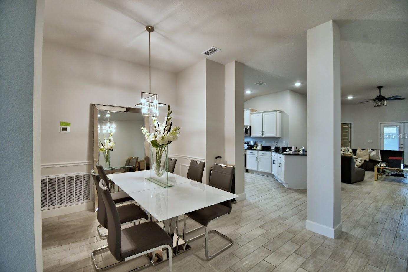 Image 10 of 44 For 4669 Grandview Glen Drive