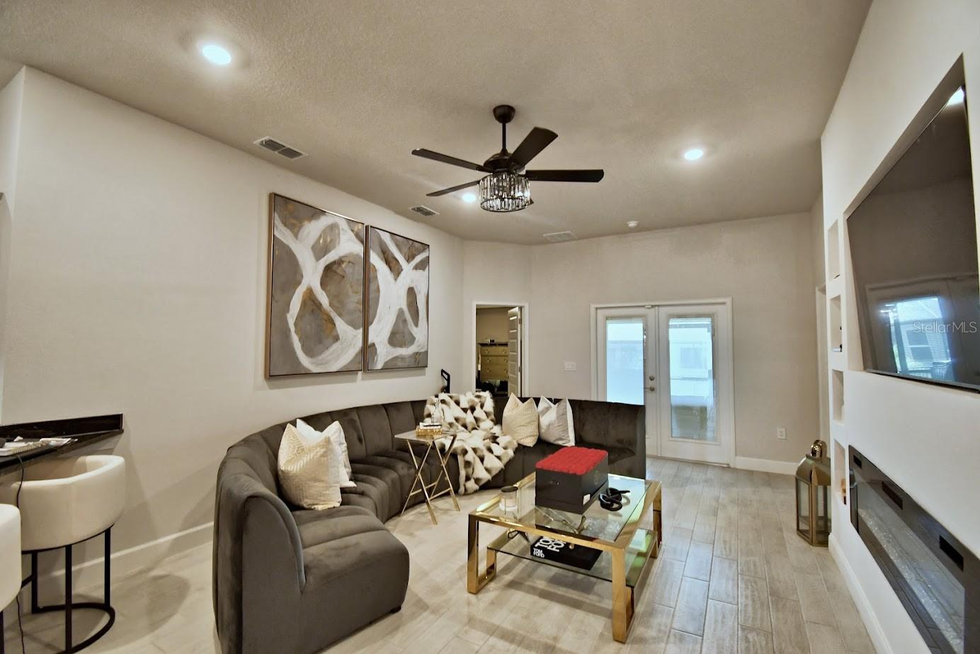 Image 16 of 44 For 4669 Grandview Glen Drive