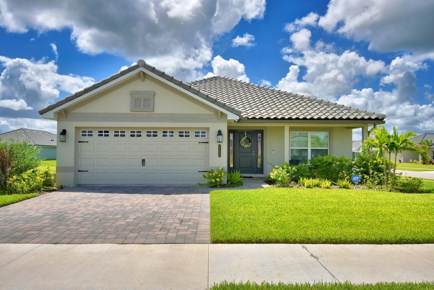 Image 2 of 44 For 4669 Grandview Glen Drive