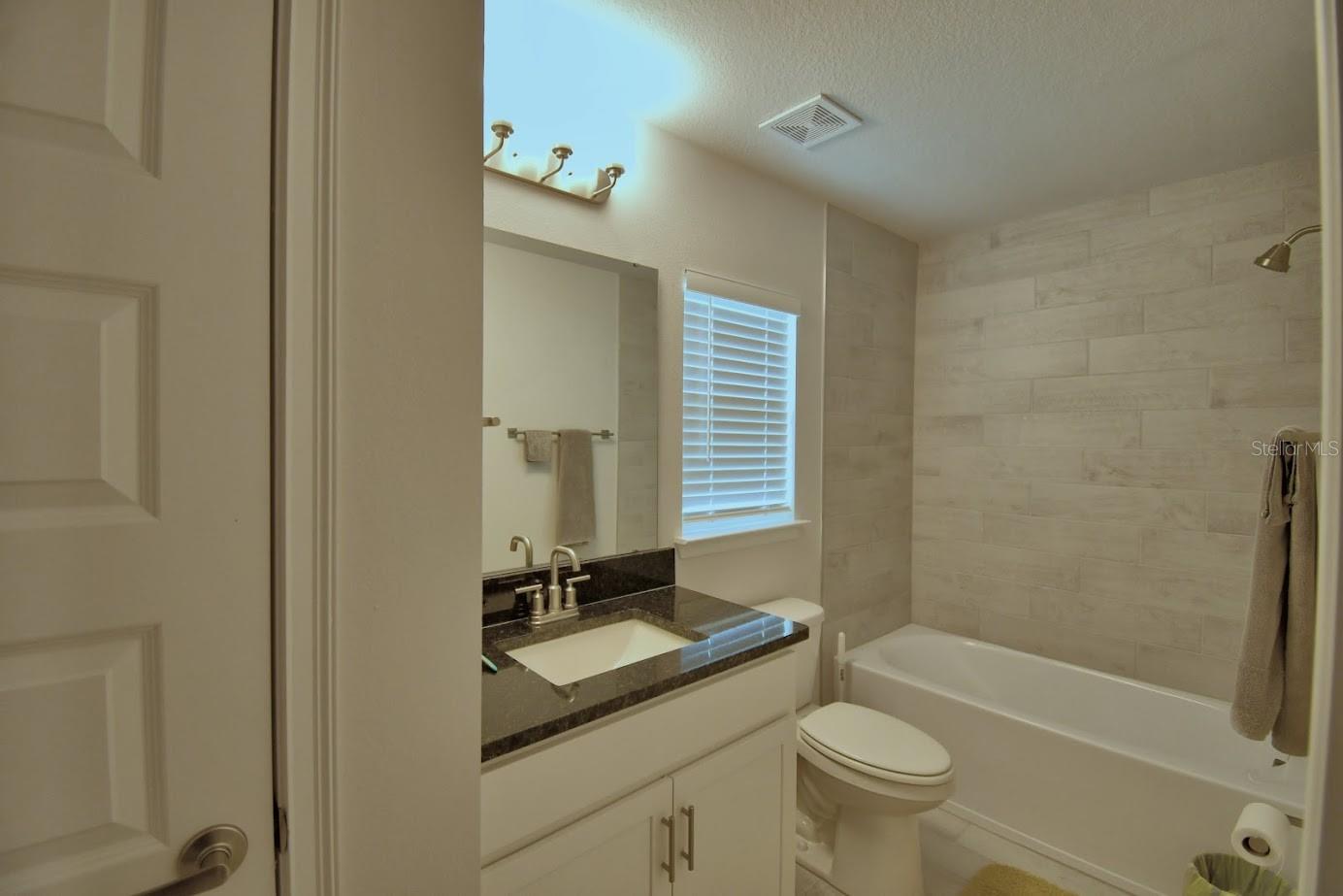 Image 22 of 44 For 4669 Grandview Glen Drive