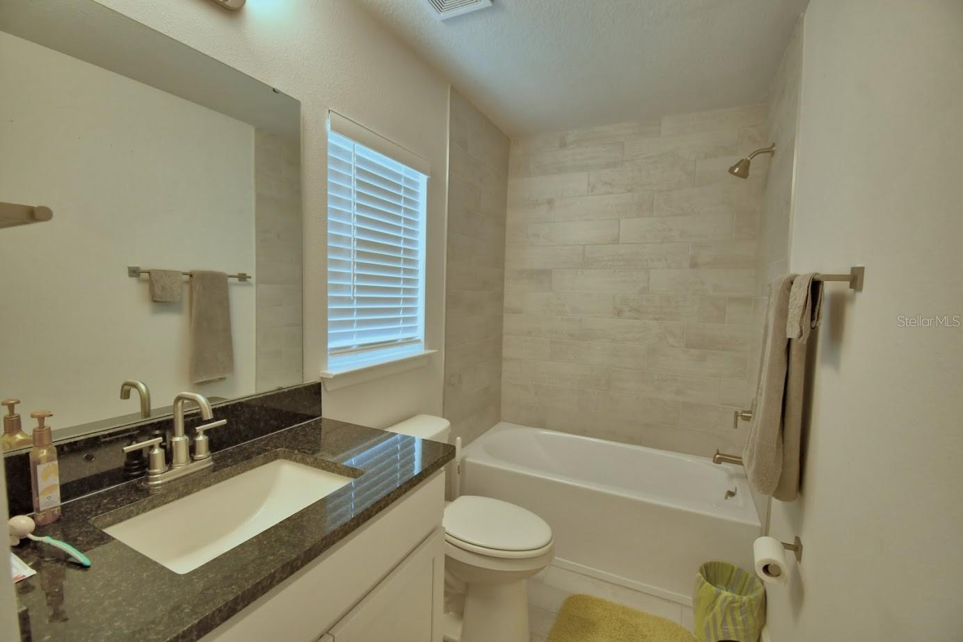 Image 23 of 44 For 4669 Grandview Glen Drive