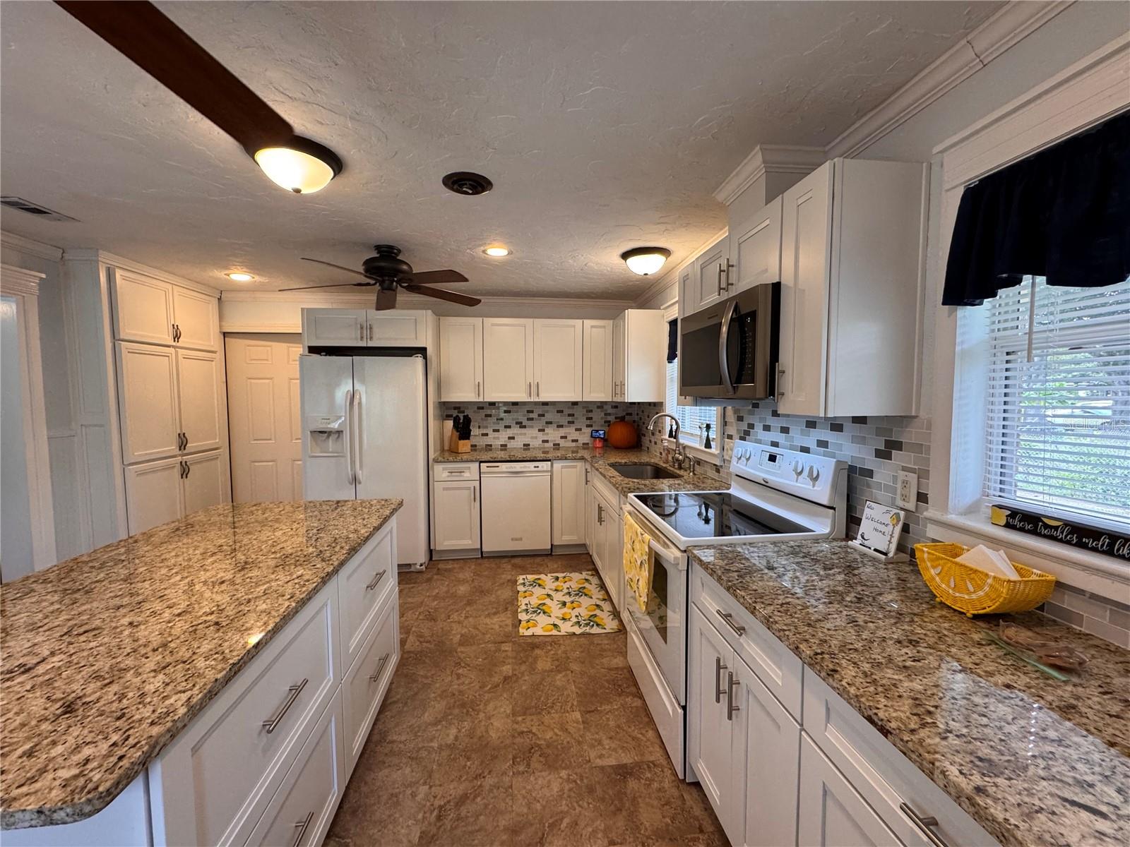 Image 56 of 69 For 1332 Jaffa Street