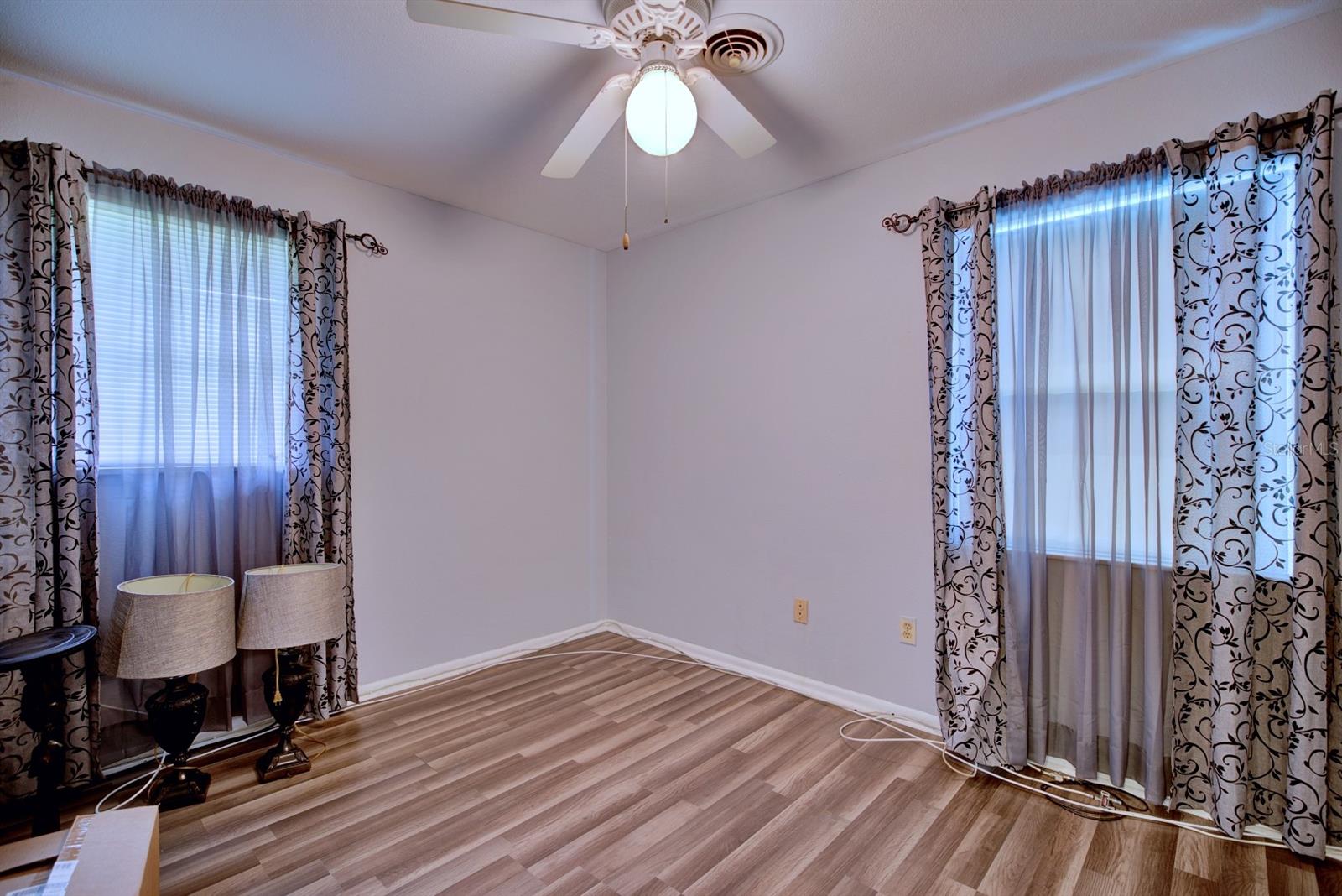 Image 22 of 32 For 3818 Medina Way