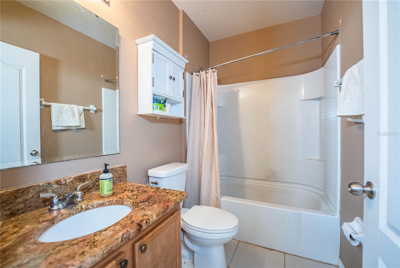 Image 24 of 35 For 6898 Glenbrook Drive