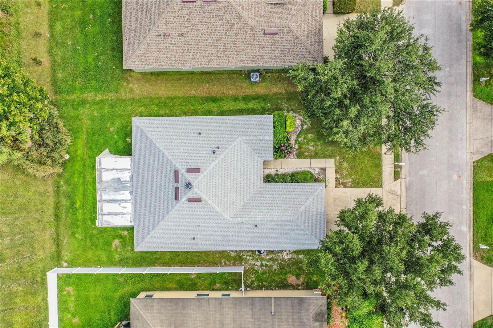 Image 34 of 35 For 6898 Glenbrook Drive