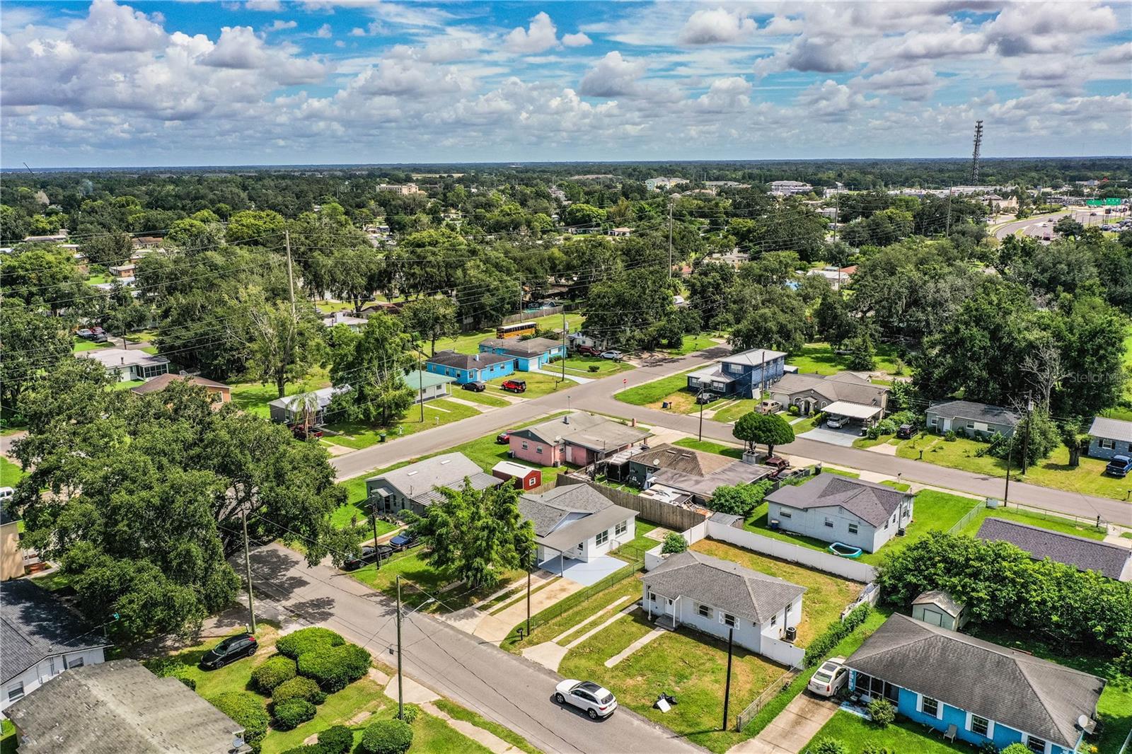 Image 2 of 50 For 920 Childs Avenue