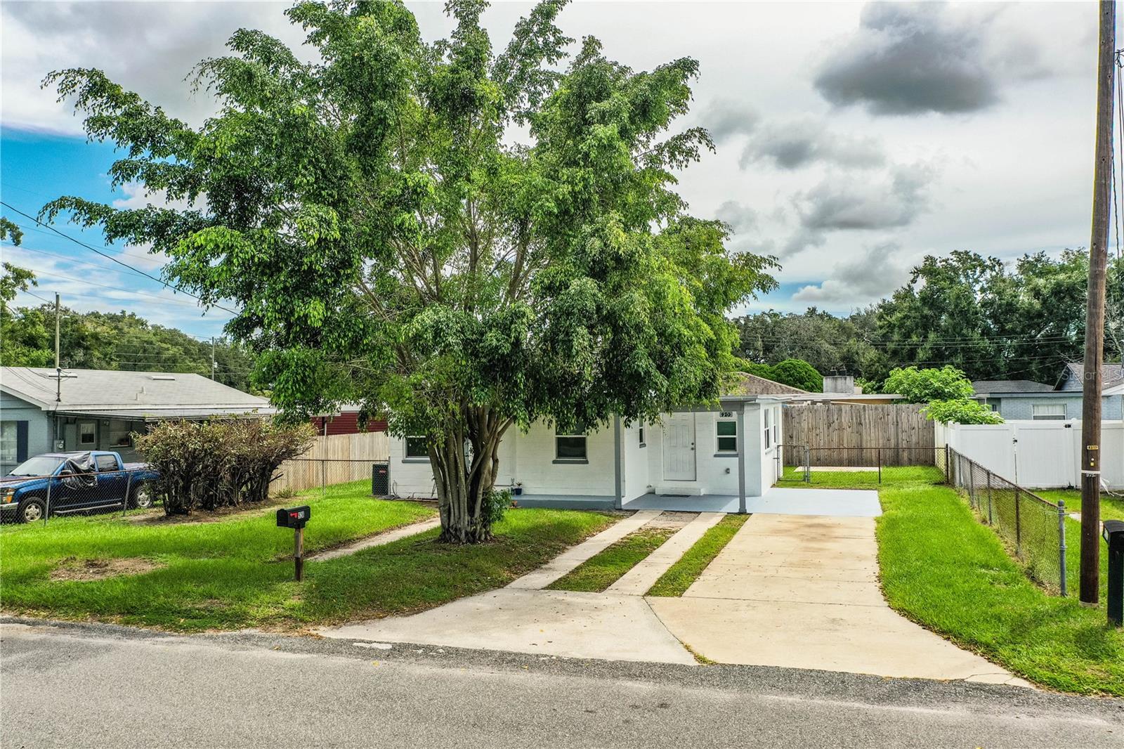 Image 9 of 50 For 920 Childs Avenue