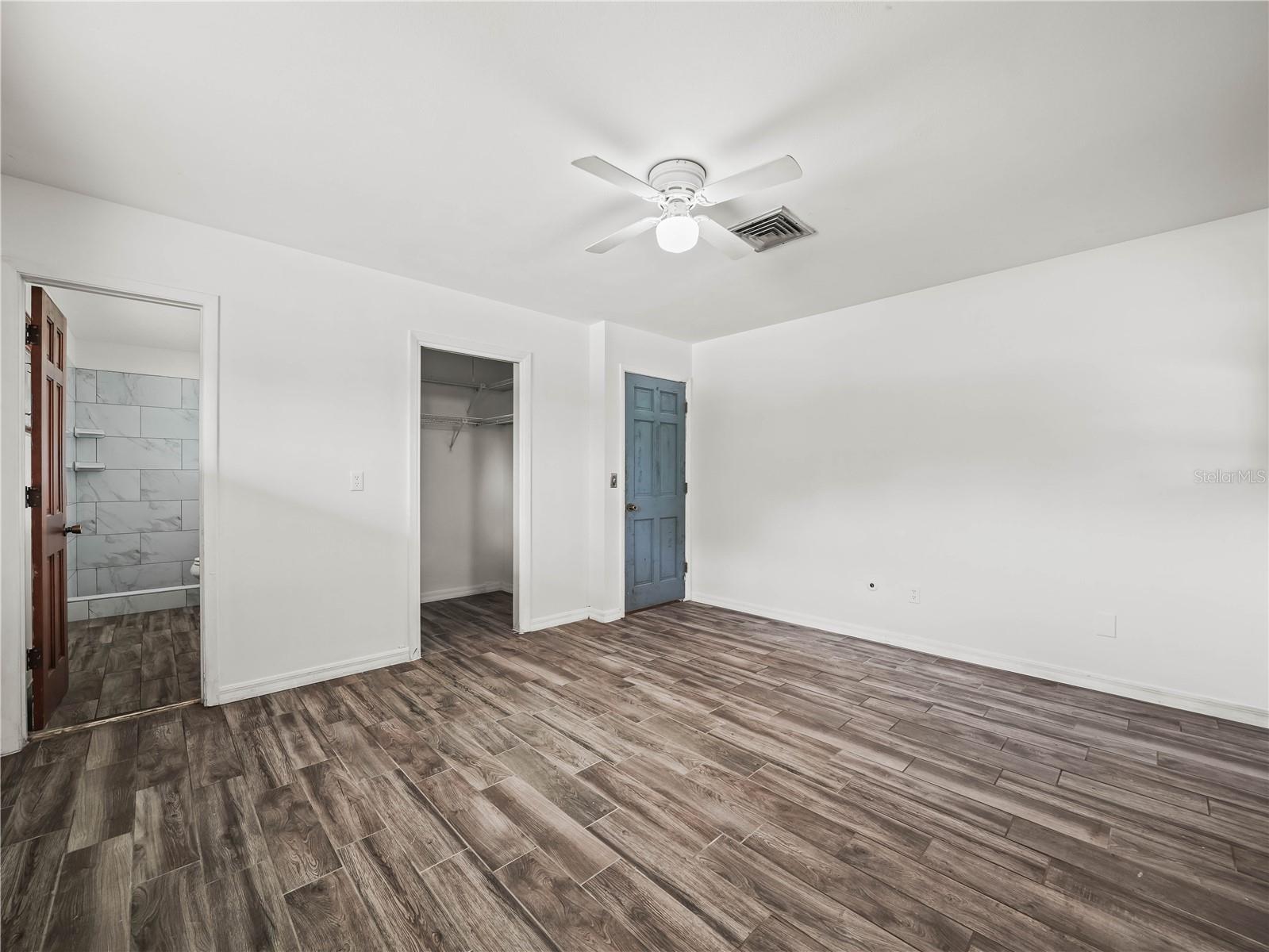 Image 13 of 35 For 685 Avenue N Se
