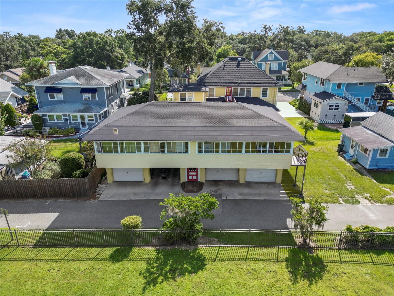 Image 12 of 87 For 817 South Boulevard