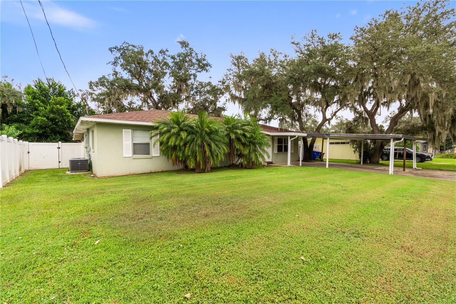 Image 2 of 16 For 3508 Dolphin Drive