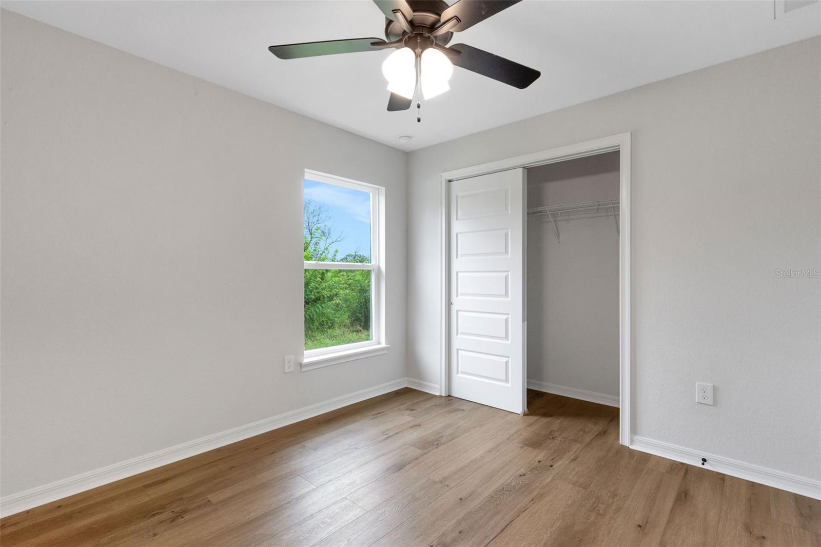 Image 14 of 25 For 1162 And 1164 Fairway Drive
