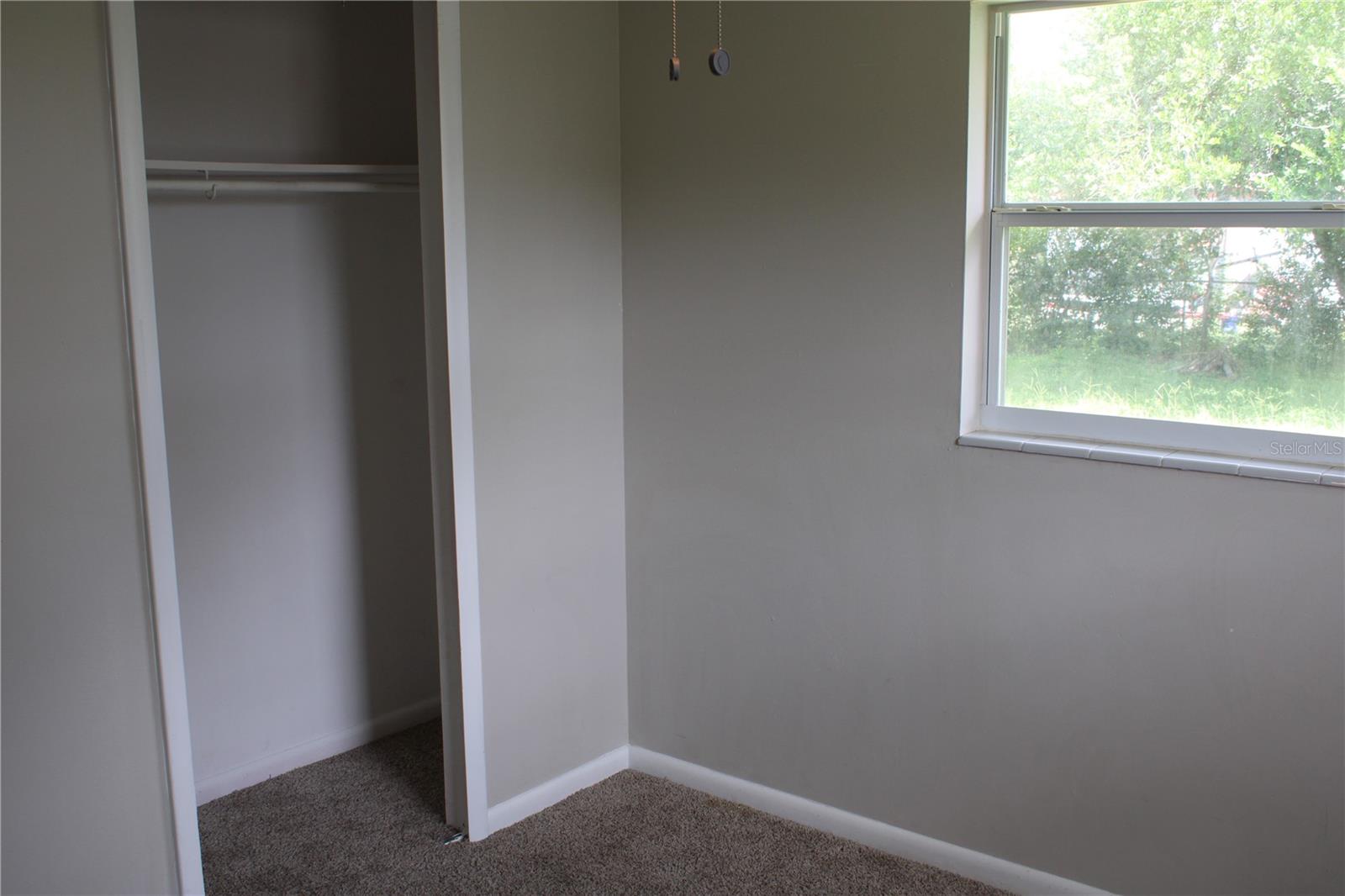 Image 12 of 18 For 7218 Chelsea Street
